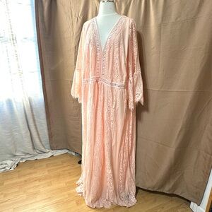 Elegant Long Sleeve Lace Dress in Peach